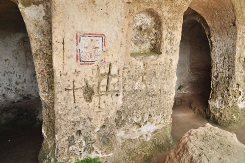 Cripta di Madonna delle tre porte