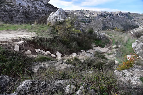 Sentieri intorno a San Falcione